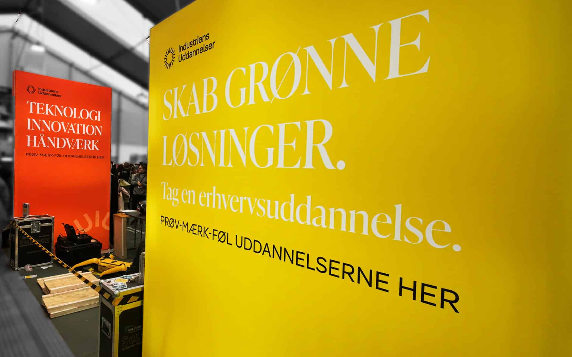 messestand-udstillingssystemer-kunderejse-det-personlige-møde-indrustriens-uddannelser-faust-dyrbye3